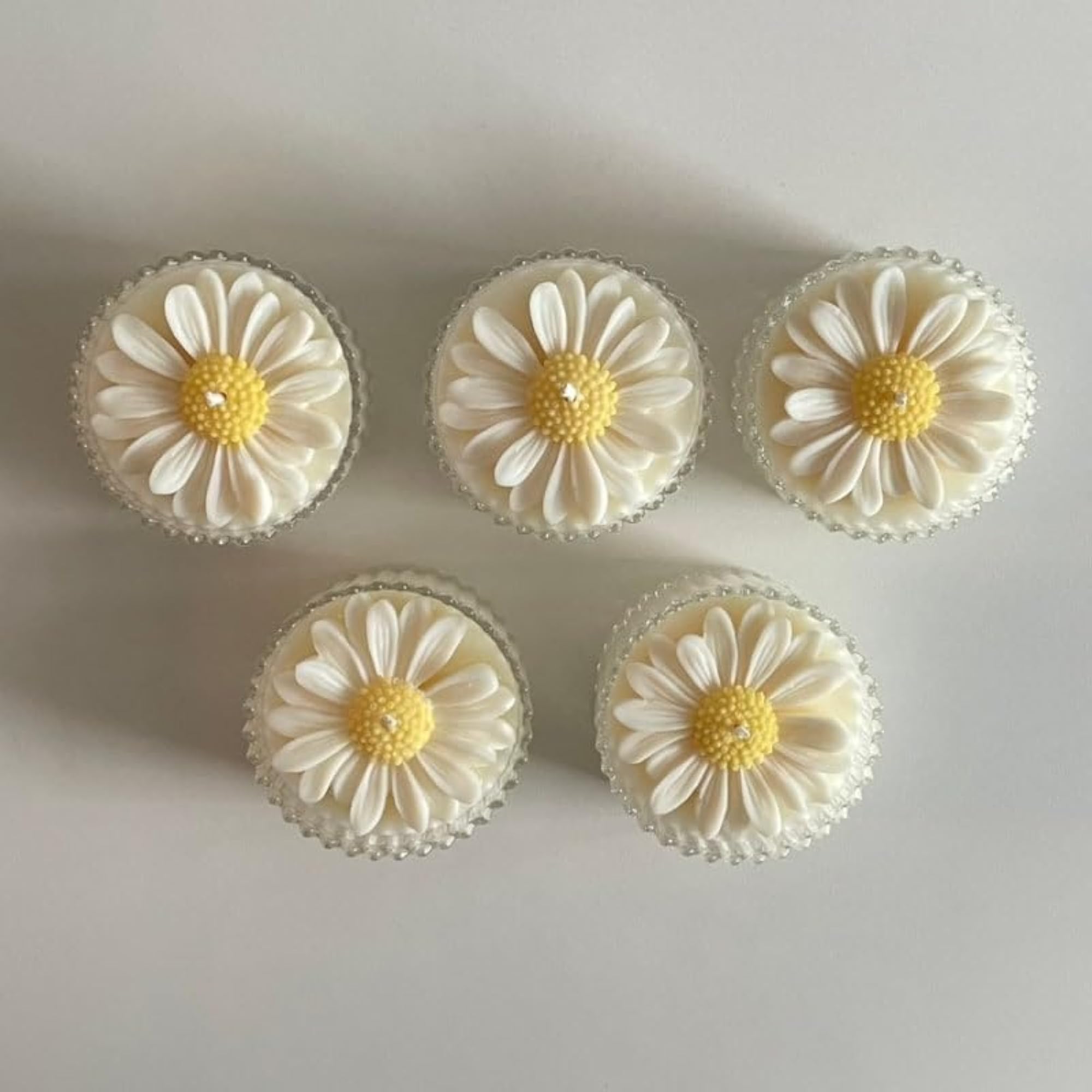 Luxury Decorative Daisy Flower Candles with Glass Jar